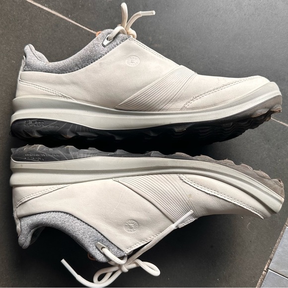 Excellent condition Size 38 white Ecco runners - Picture 3 of 6